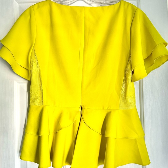🔥NWT GRACIA PEPLUM TOP NEON YELLOW TOP🔥🔥 - Picture 6 of 9